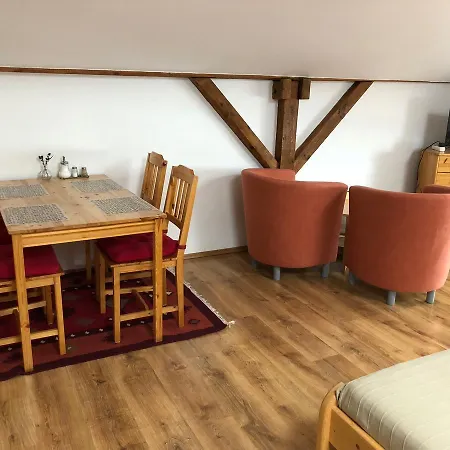 Gasthuis Na Vyhlidce 3*